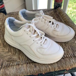 🌸Everlane Tread Sneakers🌸